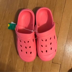 Pink clogs Mens size 12 New with tags!